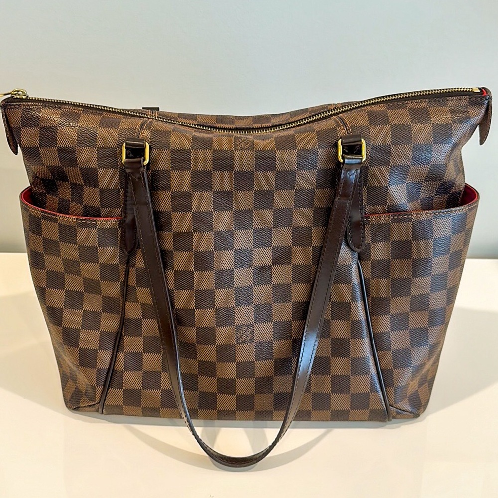 Louis Vuitton Damier Ebene Totally MM Tote Handbag
